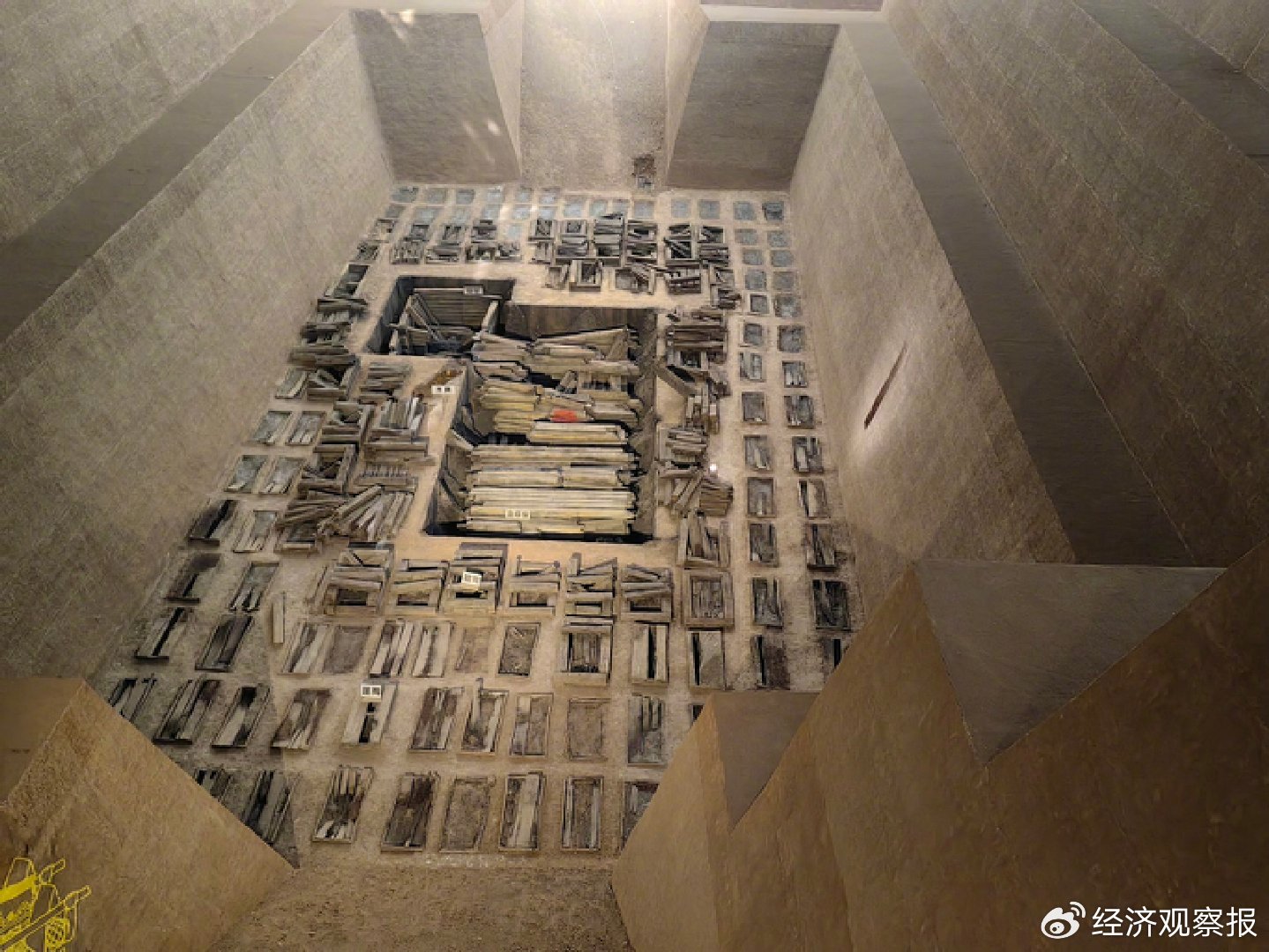 邂逅钟离国：说钟离君柏墓的发掘和发现｜访古