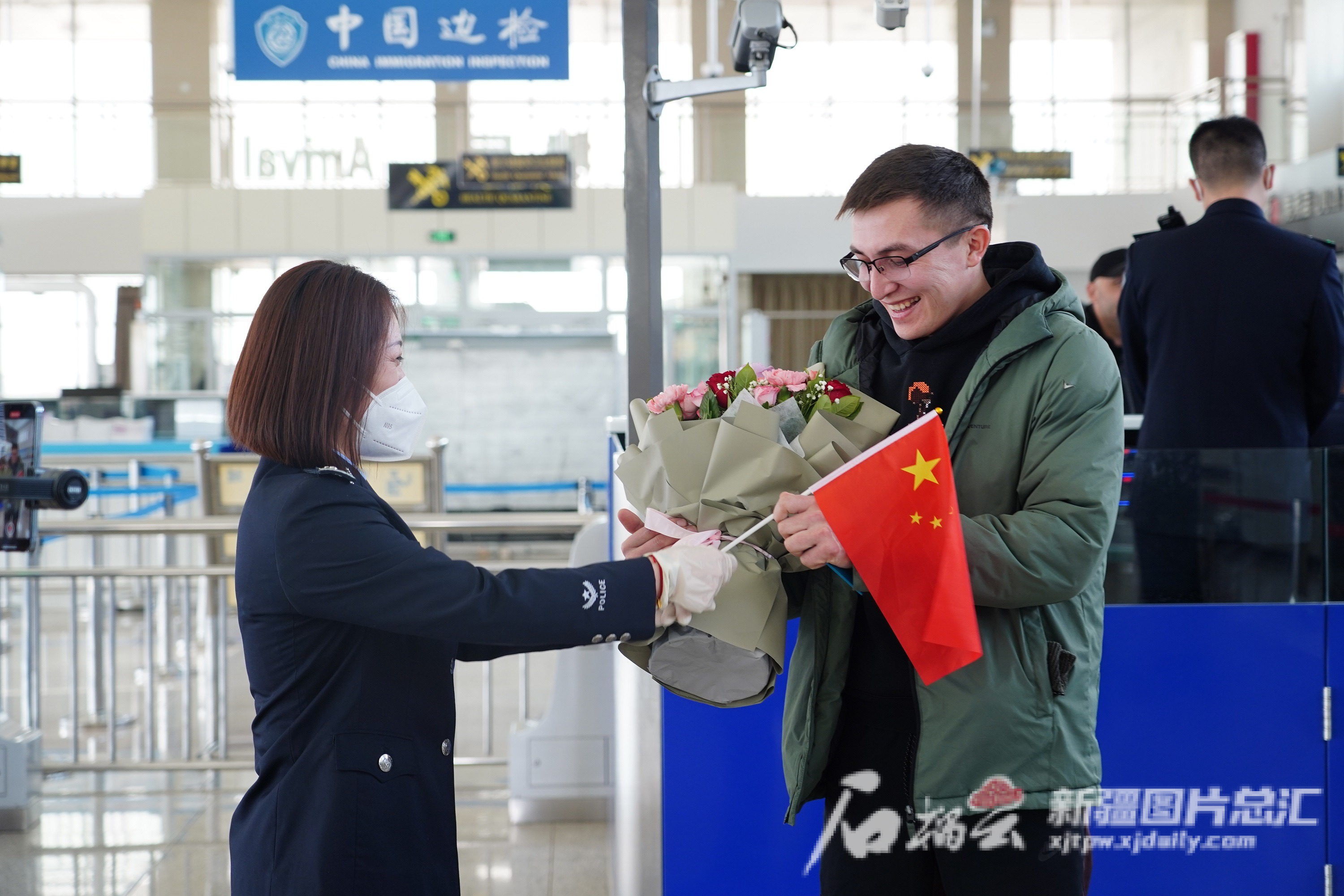汇嘉时代五一假期客流暴增75%！ 破亿销售额彰显新疆商贸龙头实力